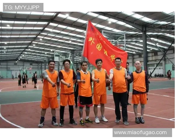 个性化篮球服定制服务让你在球场上独树一帜尽显风采