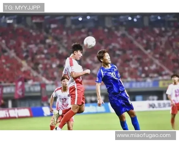 2015长沙足球赛精彩回顾与赛事亮点分析，重温激情四溢的足球盛宴
